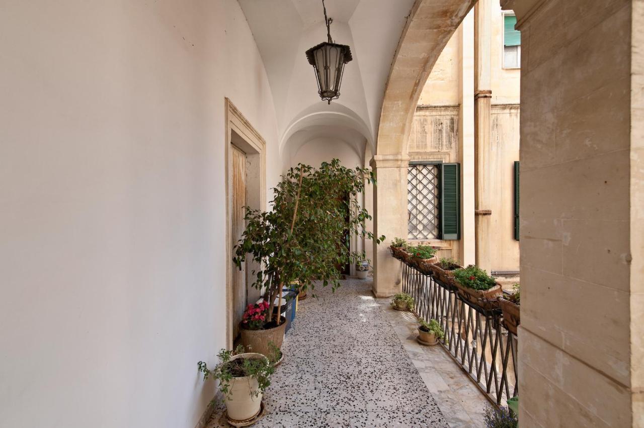 Vittorio Emanuele 6 Old Town - Lecce Selection Apartment Ngoại thất bức ảnh